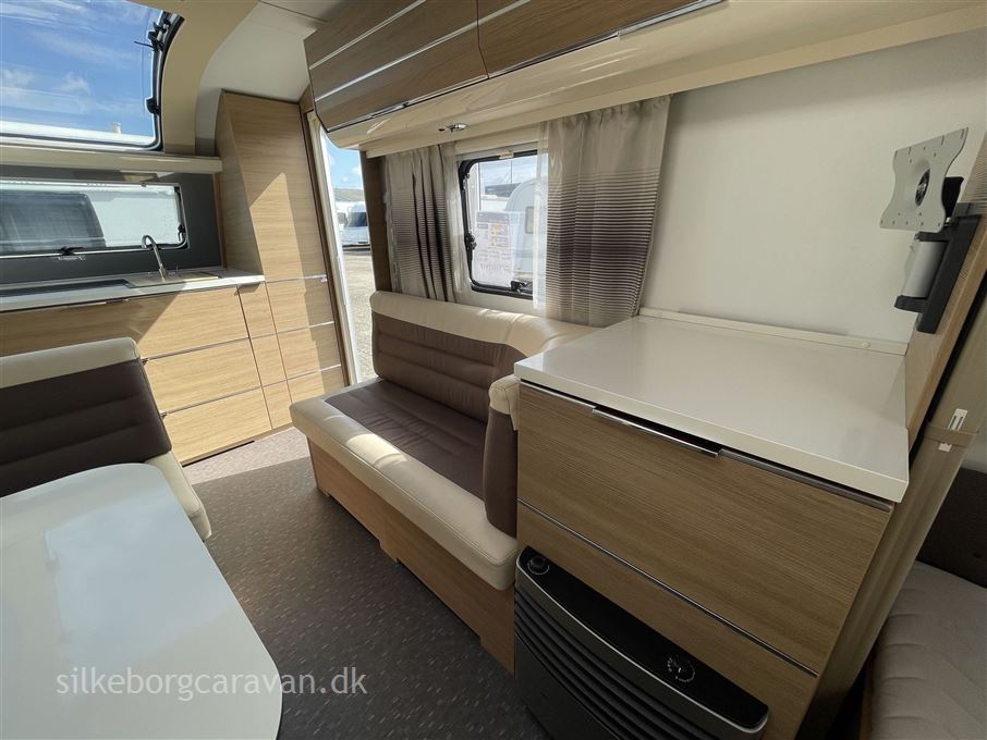 Adria Adora 613 HT
